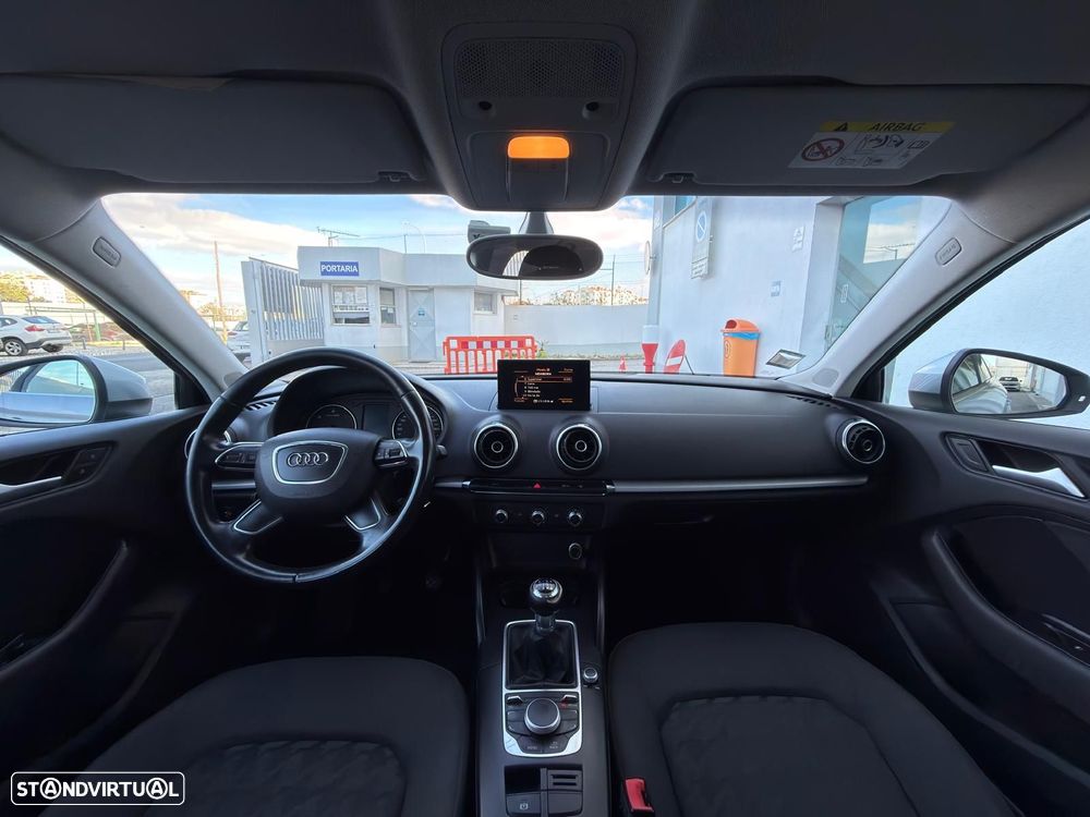 Audi A3 Limousine 1.6 TDI S-line - 7