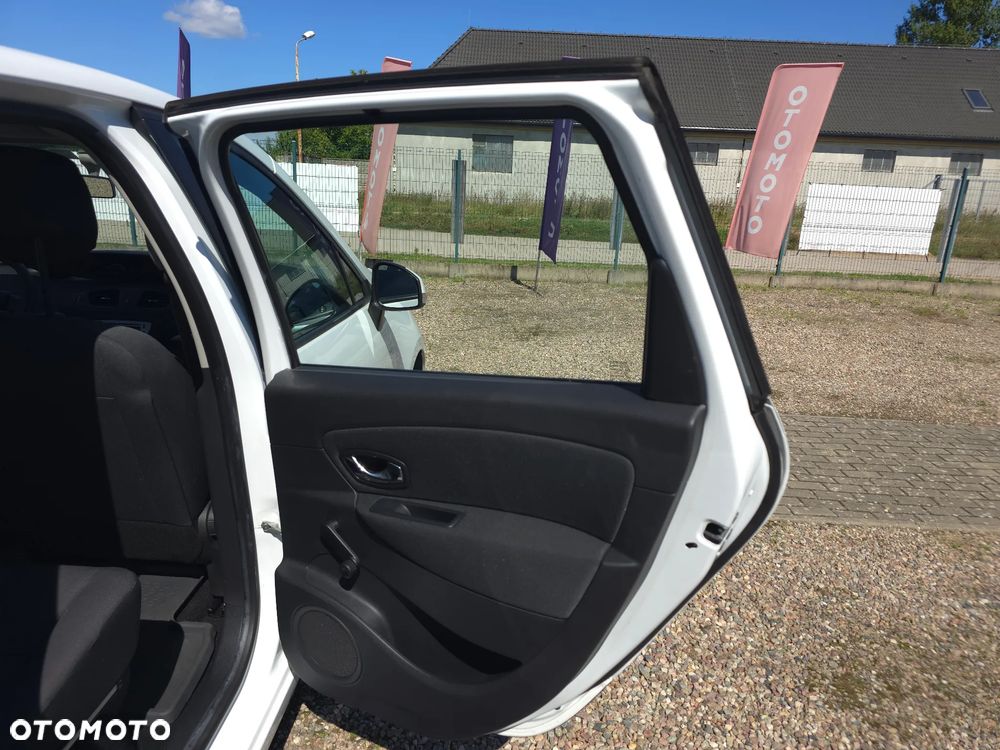 Renault Scenic 1.6 16V 110 TomTom Edition - 12