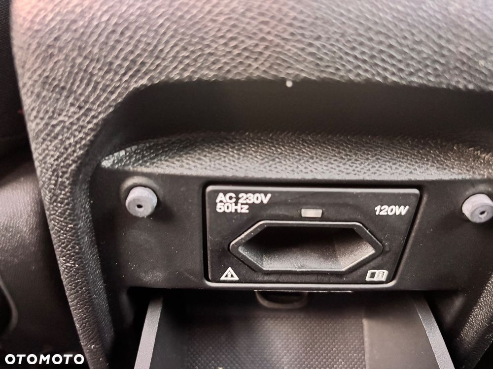 Peugeot 308 2.0 Blue HDi Allure S&S - 8