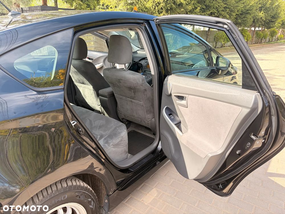 Toyota Prius 1.8 HSD Prestige - 16