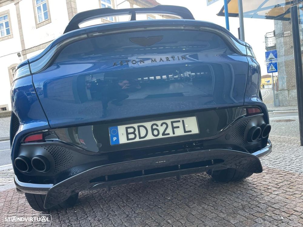 Aston Martin DBX 707 - 15