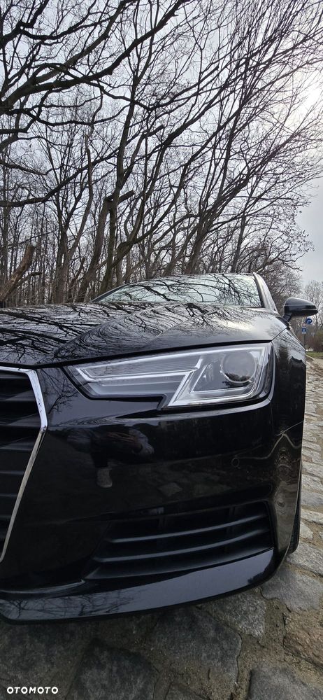 Audi A4 Avant 2.0 TFSI ultra Design S tronic - 4