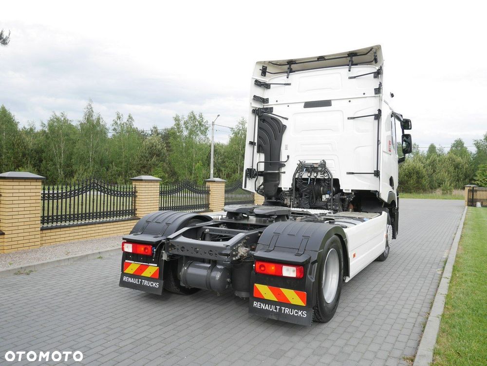 Renault T 440 / 13 L / Standard - 8