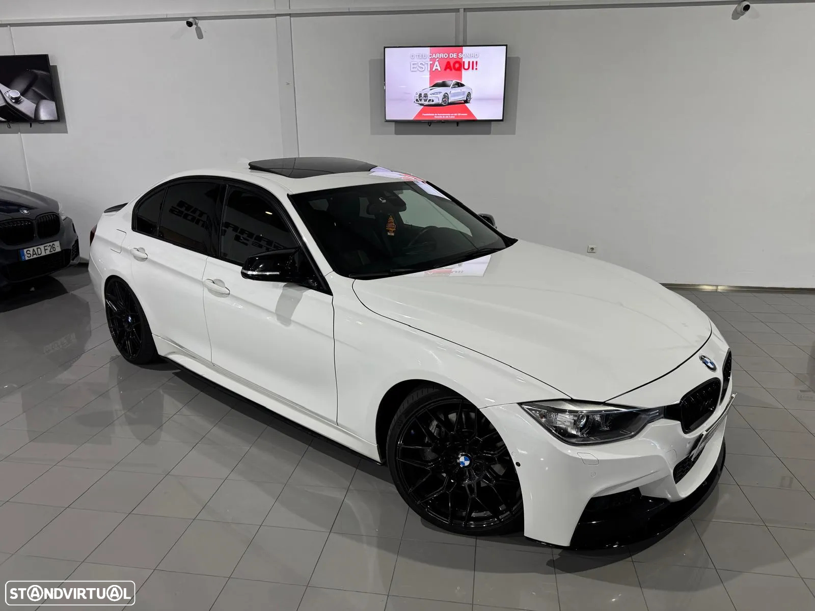 BMW 335 i Auto Pack M - 8