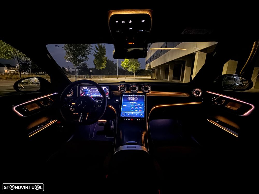 Mercedes-Benz C 300 de AMG Line - 12