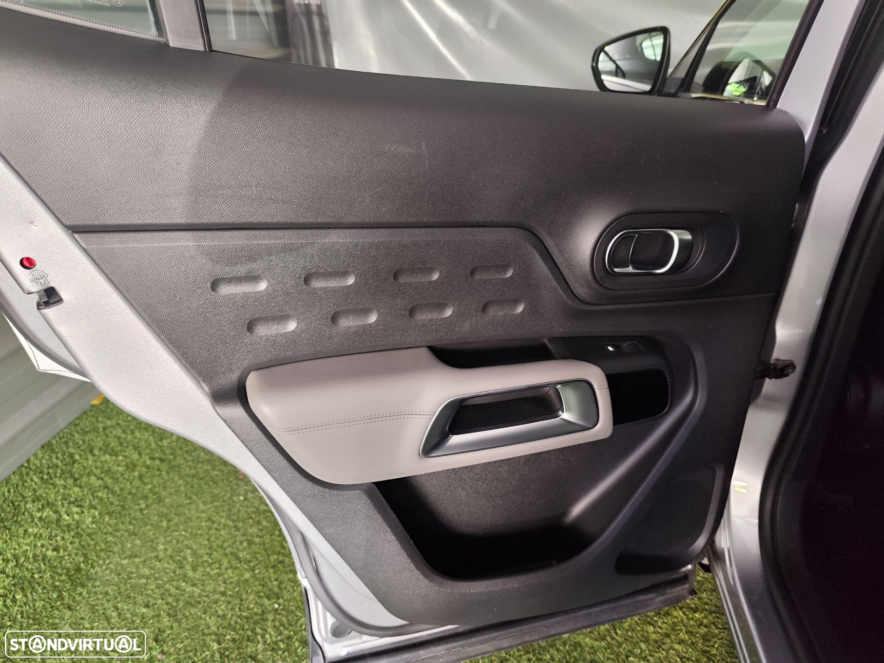 Citroën C5 Aircross 1.6 Hybrid Feel Pack e-EAT8 - 36