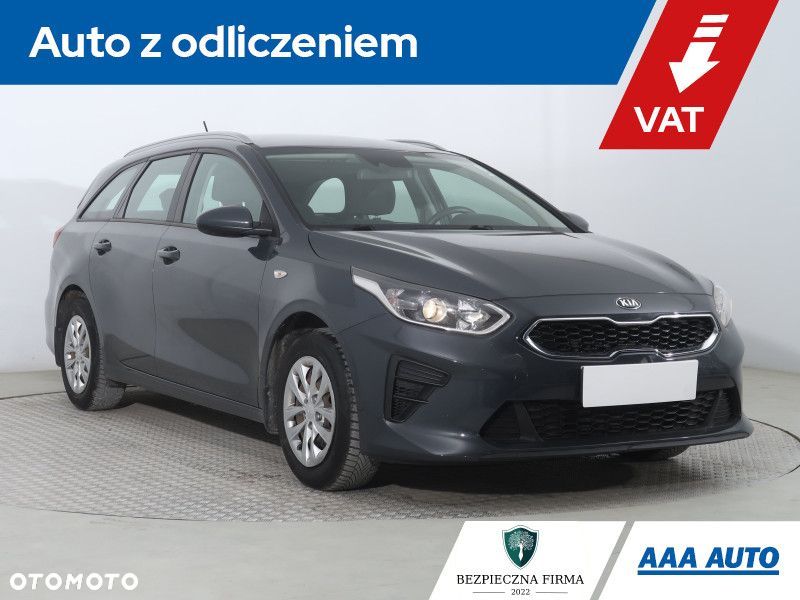 Kia Ceed - 1