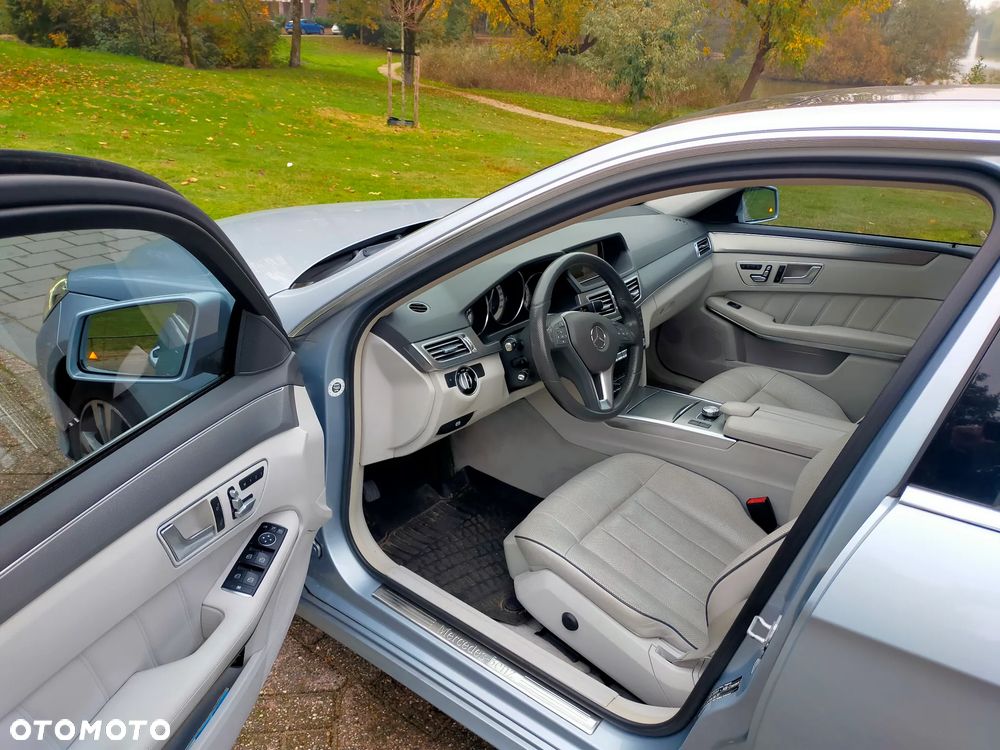 Mercedes-Benz Klasa E 250 Avantgarde - 9