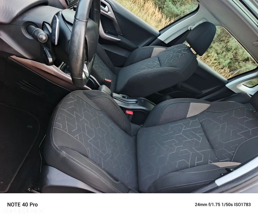 Peugeot 2008 82 e-VTI ETG5 Allure - 28
