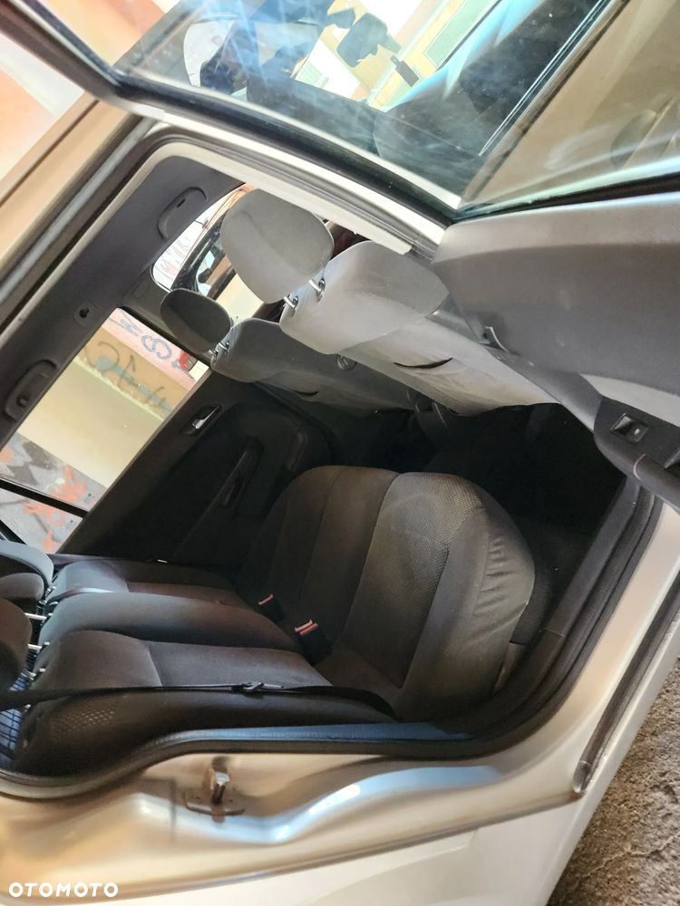 Opel Astra 1.6 Edition Plus - 21