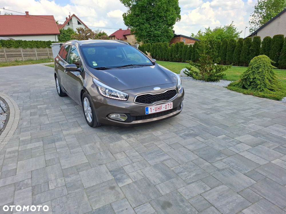 Kia Ceed 1.6 CRDi Spirit - 13