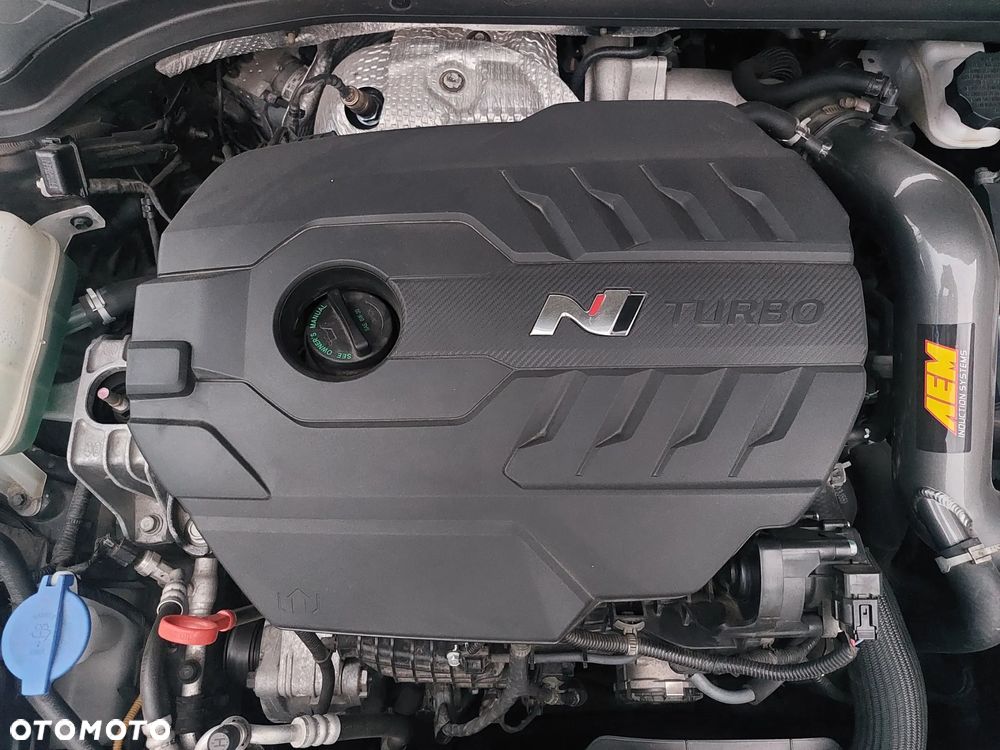 Hyundai Veloster - 30