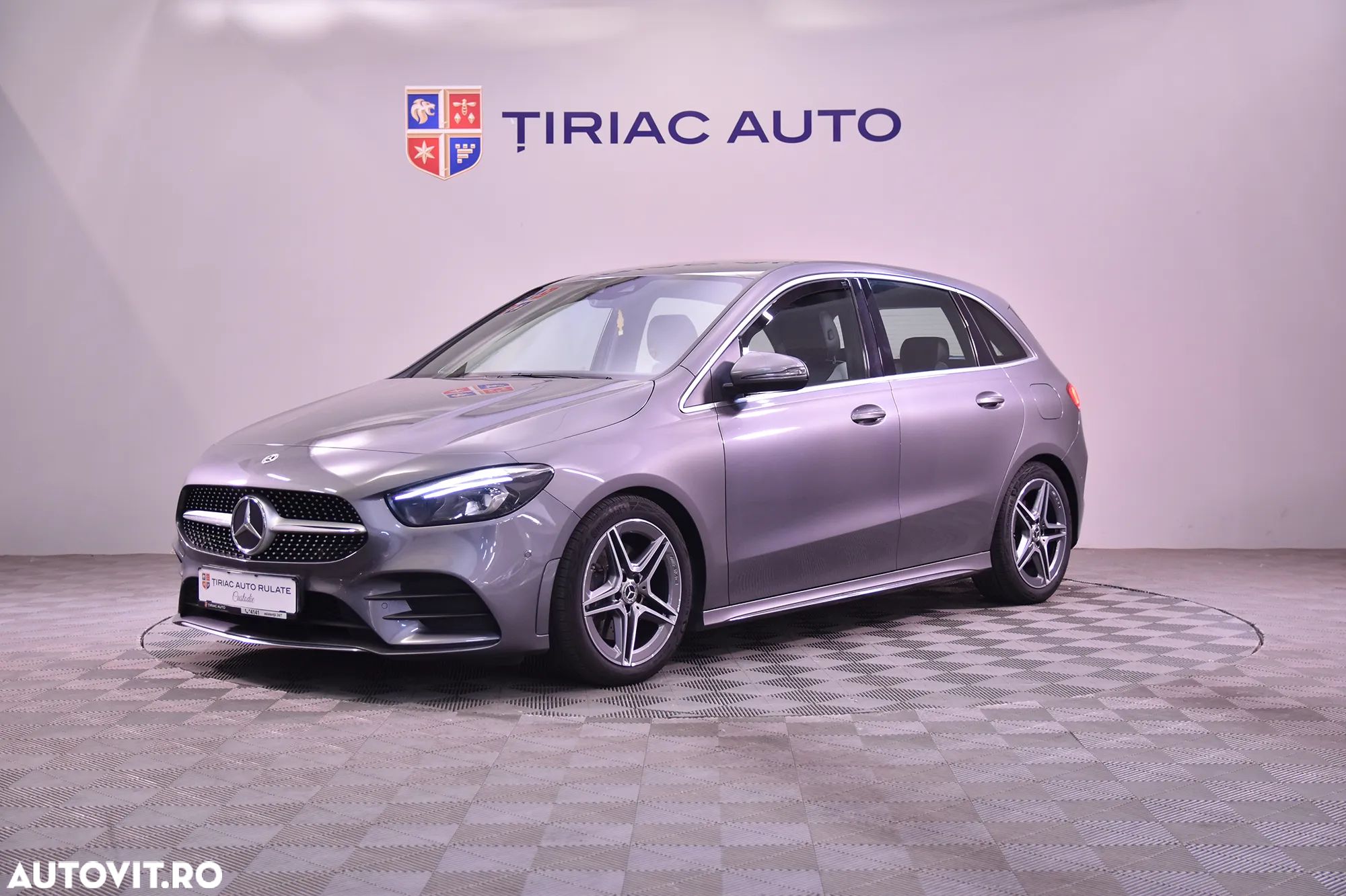 Mercedes-Benz B 220 d 8G-DCT - 1