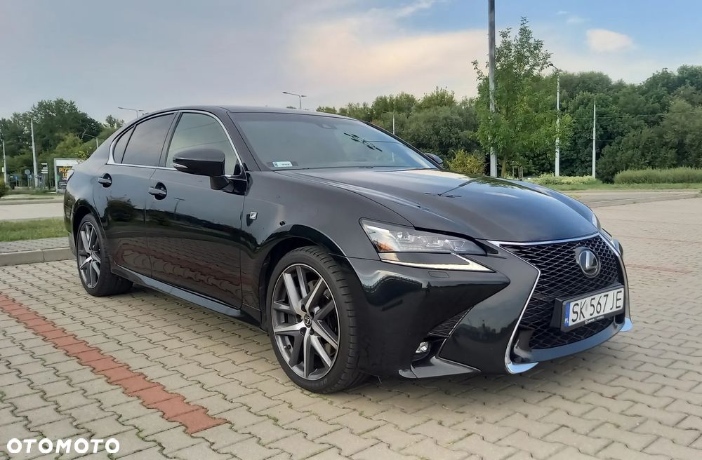 Lexus GS 200t / 300 F Sport - 15