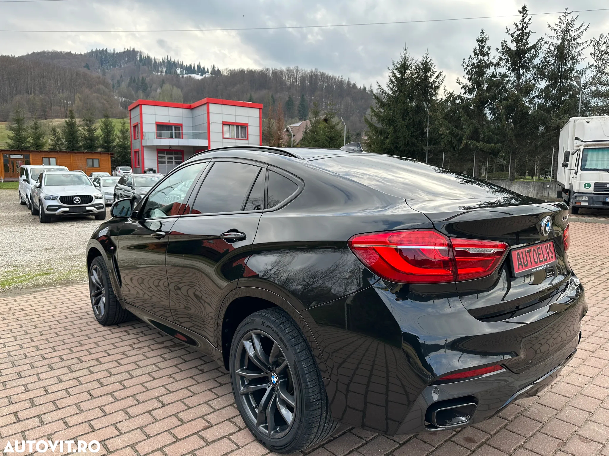 BMW X6 M M50d - 2