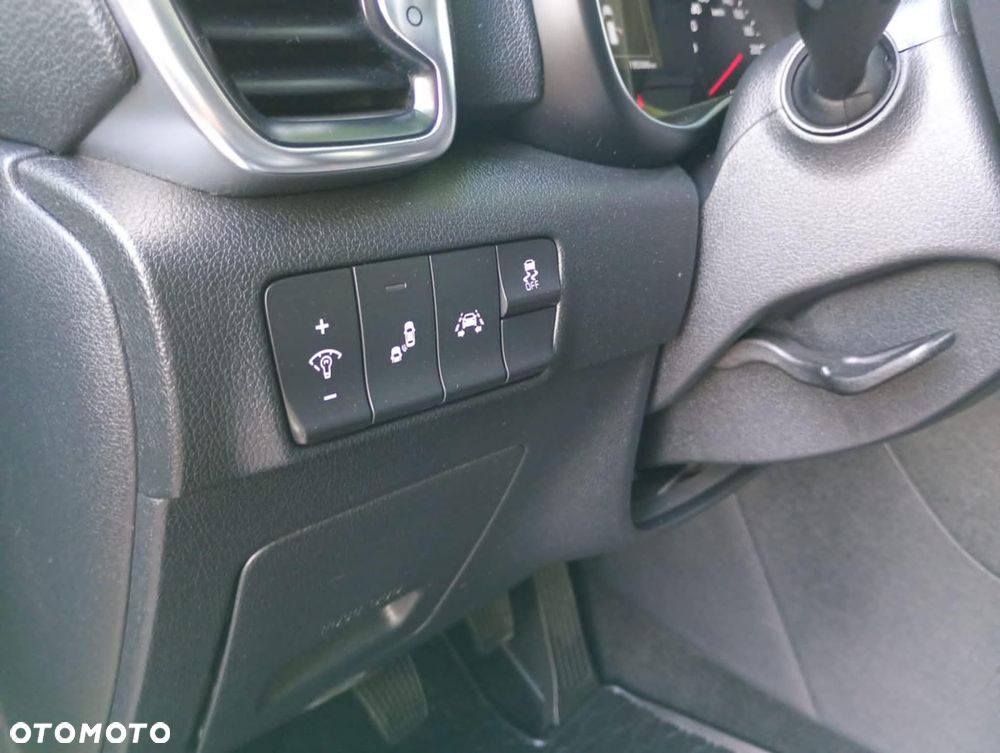 Kia Sportage 1.7 CRDI XL 2WD - 19