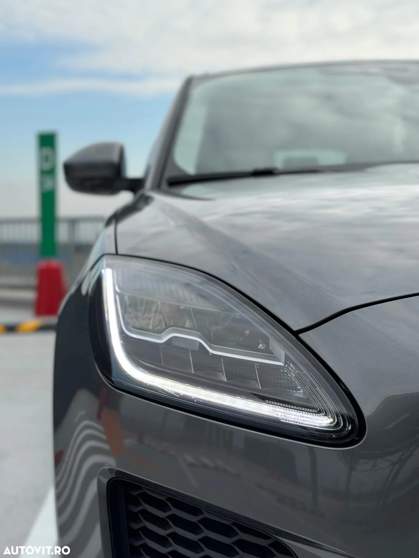 Jaguar E-Pace D150 AWD SE - 8