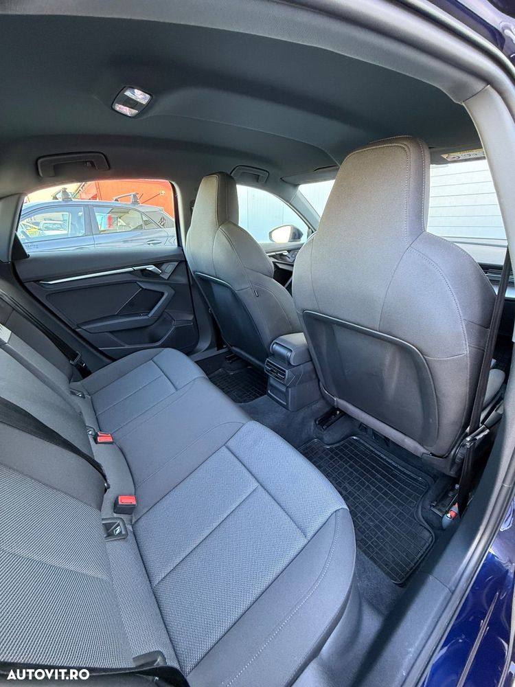 Audi A3 Sportback 1.0 30 TFSI MHEV S tronic Advanced - 8