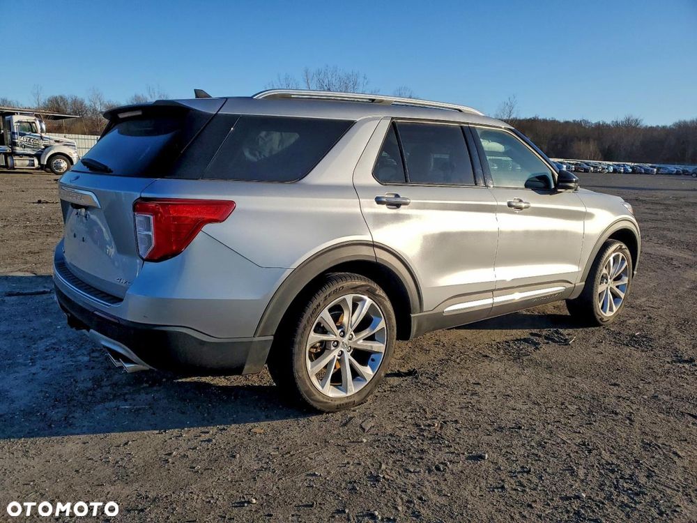 Ford Explorer - 6