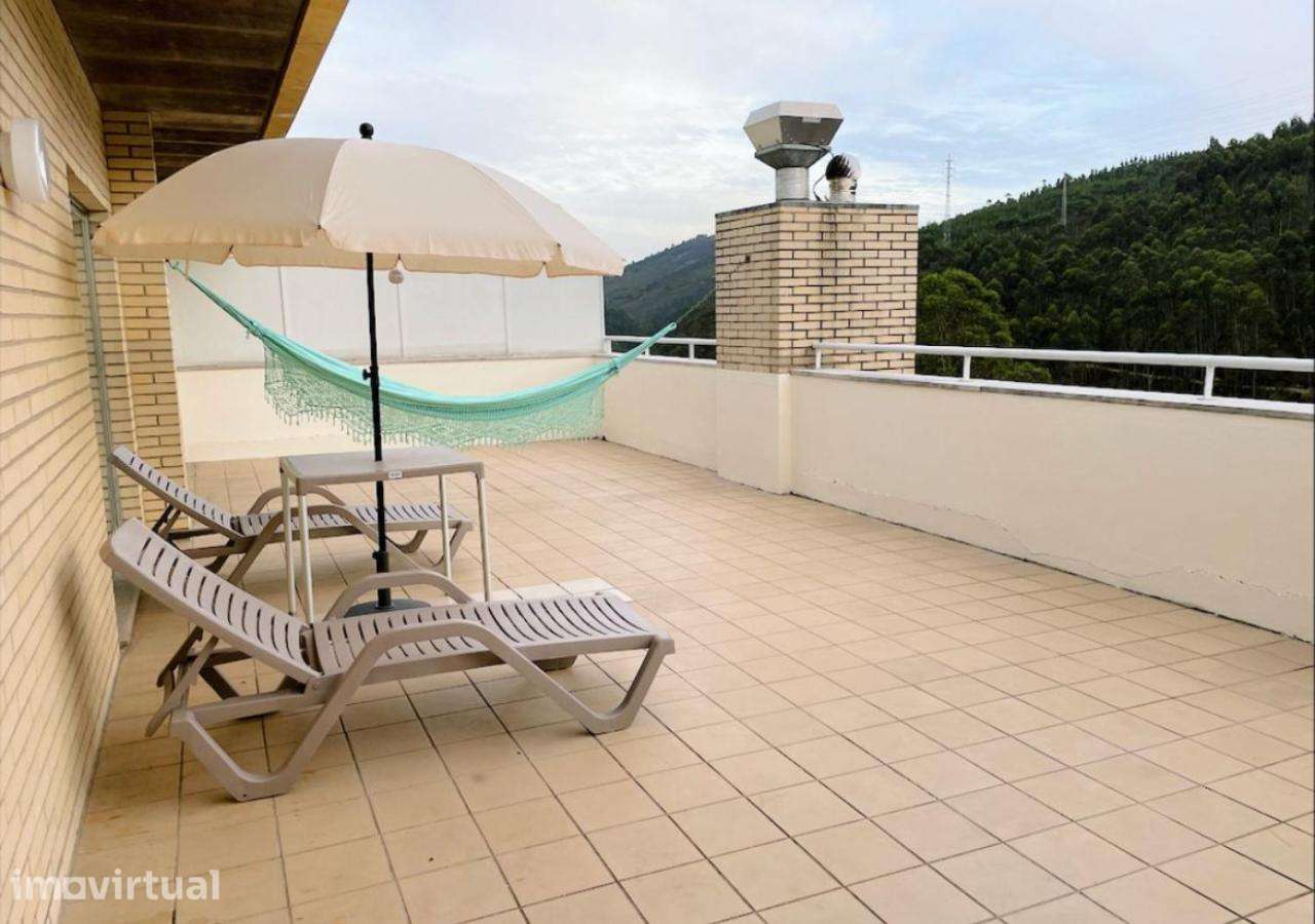 T3 com 3 casas de banho e varanda em Valongo - Grande imagem: 5/54