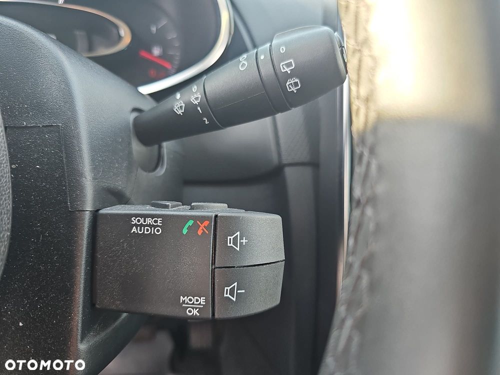 Renault Clio 0.9 Energy TCe Zen - 25