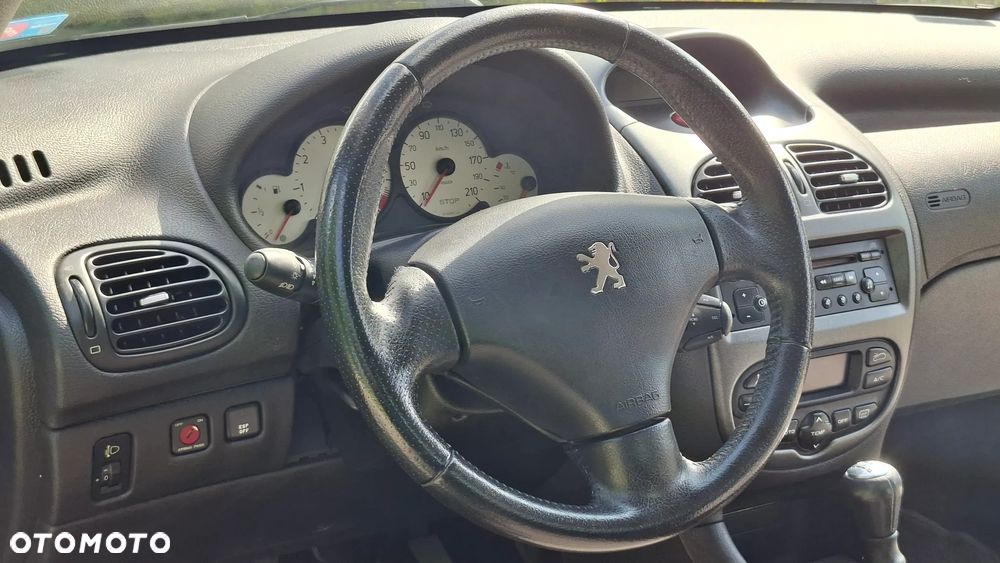 Peugeot 206 CC 1.6 Euro4 - 11