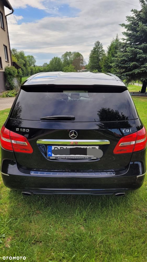 Mercedes-Benz Klasa B 180 CDI (BlueEFFICIENCY) - 3