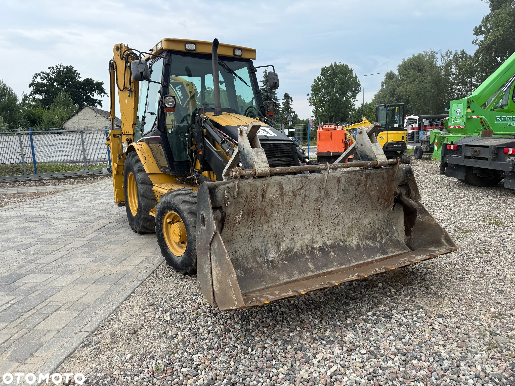 Caterpillar 428D - 6