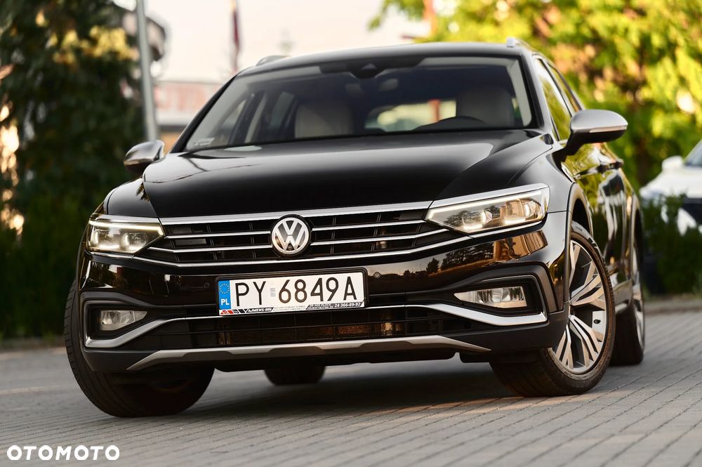 Volkswagen Passat Alltrack - 1