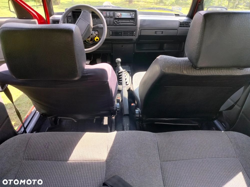 Volkswagen Golf 1.6 (C) D - 10