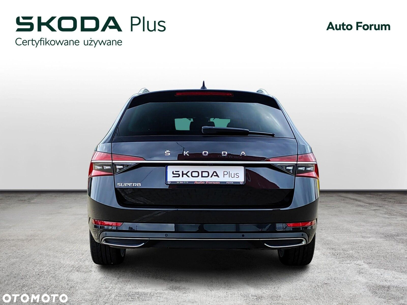 Skoda Superb 2.0 TDI SCR L&K DSG - 4