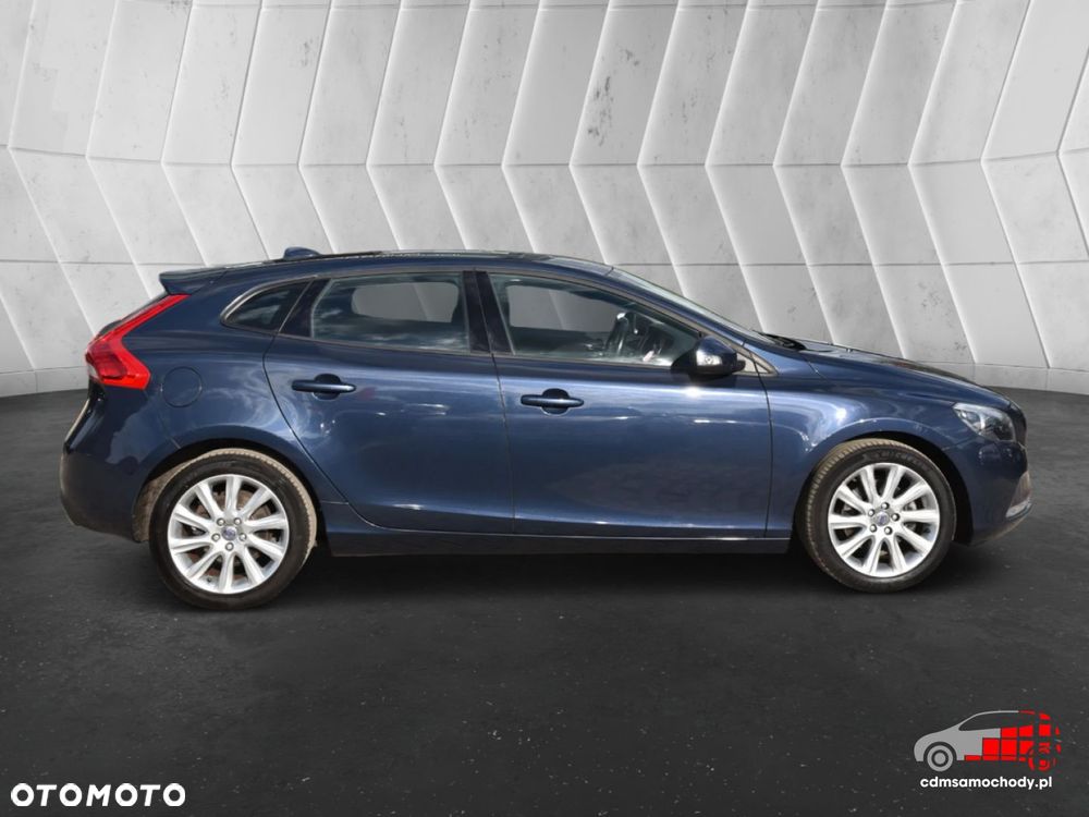 Volvo V40 - 11