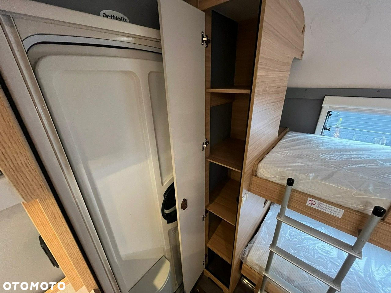 Dethleffs Camper 560 FMK - 7