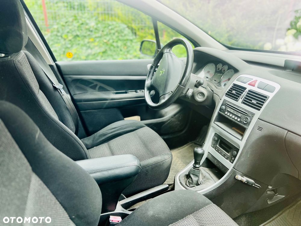 Peugeot 307 1.6 HDI Oxygo - 6