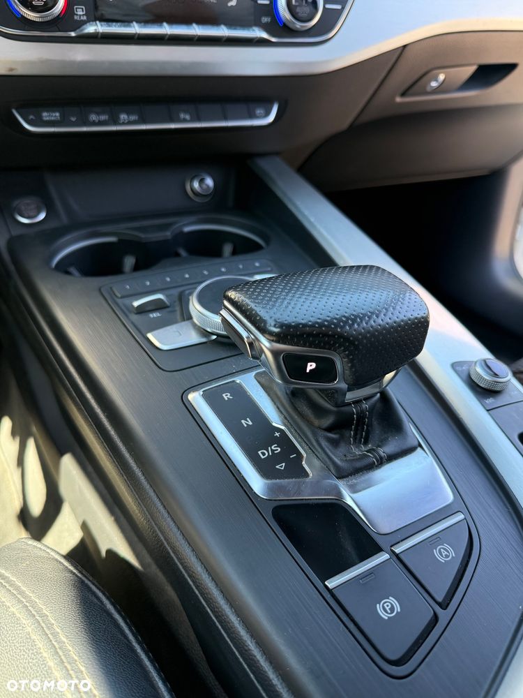 Audi A4 Limousine 2.0 TDI S tronic - 10