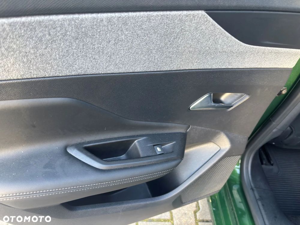 Peugeot 308 1.2 PureTech Allure Pack S&S EAT8 - 13