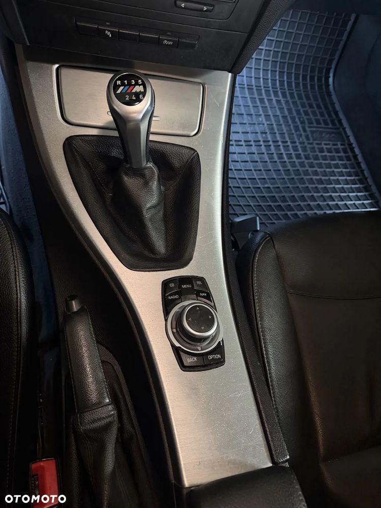 BMW Seria 3 320d - 6