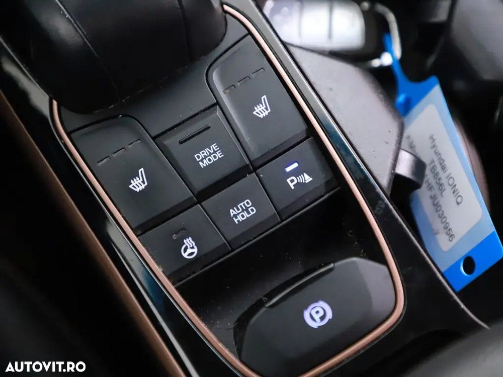 Hyundai IONIQ - 5