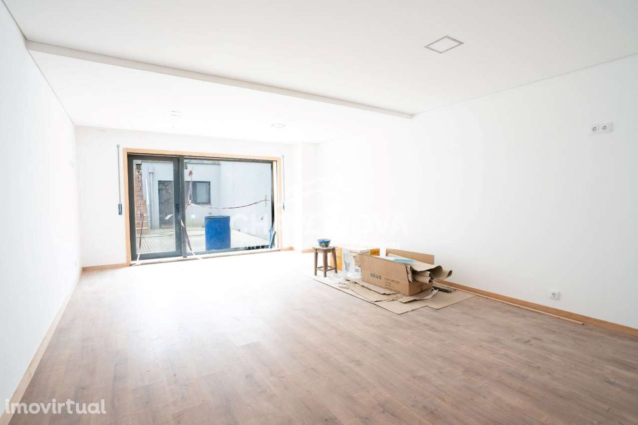 Moradia em Banda T3+1 situada em Laborim - Grande imagem: 5/23