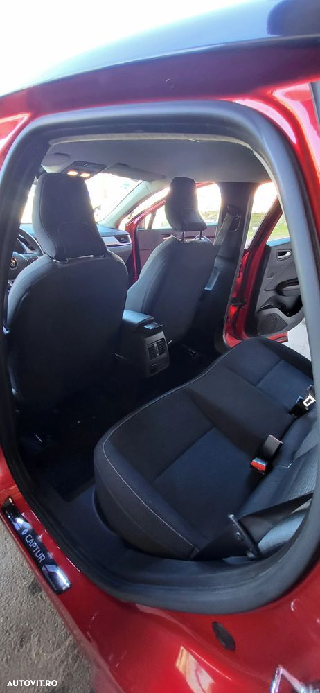 Renault Captur TCe 140 FAP Zen - 4