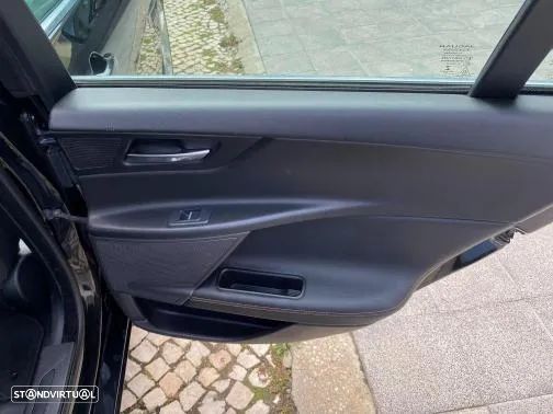 Jaguar XE 2.0 D R-Sport Aut. - 31