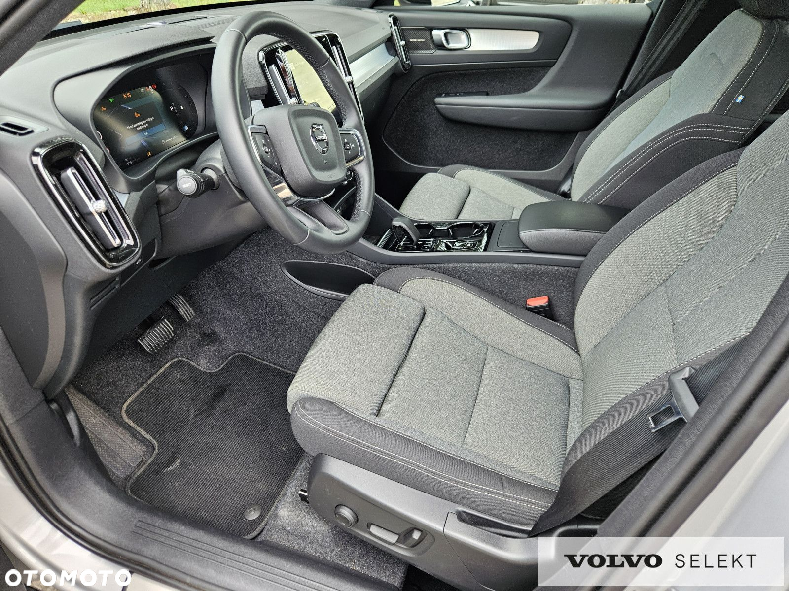 Volvo XC 40 - 11
