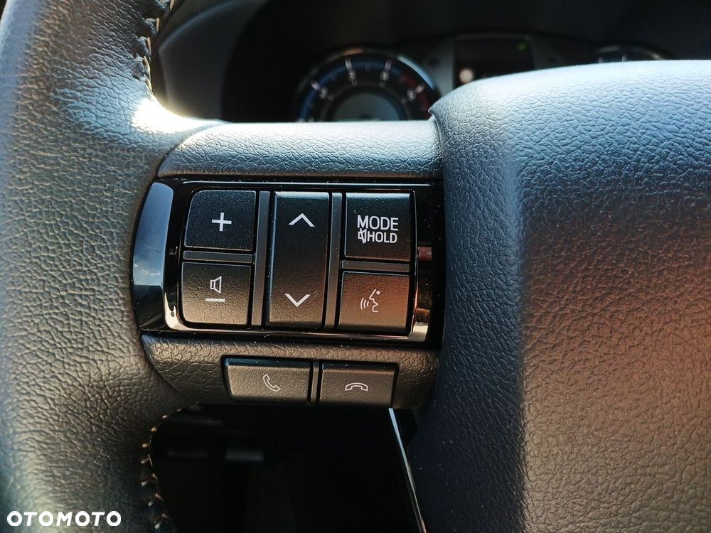Toyota Hilux 2.8 D-4D mHEV Double Cab Invincible 4x4 - 15