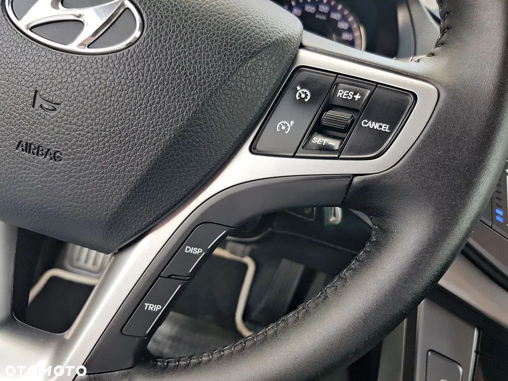 Hyundai i40 i40cw 1.7 CRDi Fifa World Cup Edition - 21