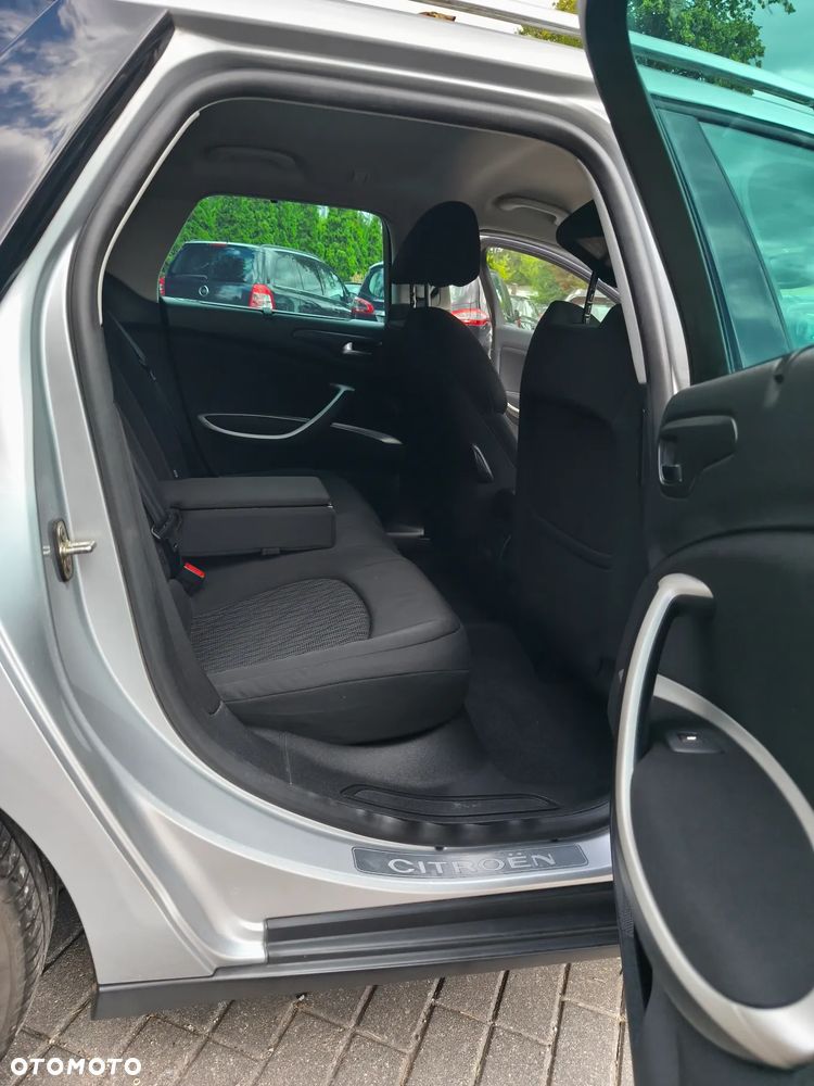 Citroën C5 2.0 HDi Attraction - 21