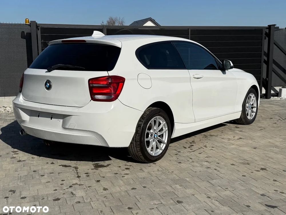 BMW Seria 1 114d Sport Line - 6