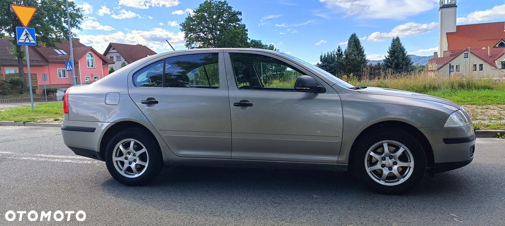 Skoda Octavia 1.6 Tour Classic - 6