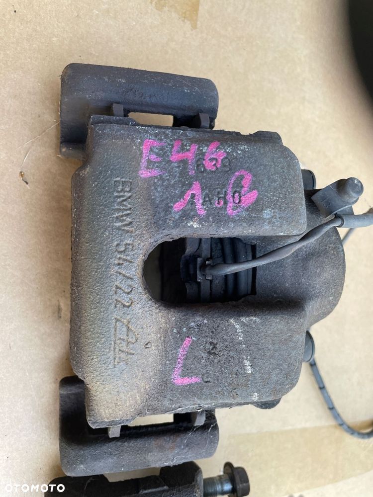 zacisk przód lewy prawy bmw e46 1.8 2.0 2.2 2.3 54/22 pod wentylowane tarcz - 2