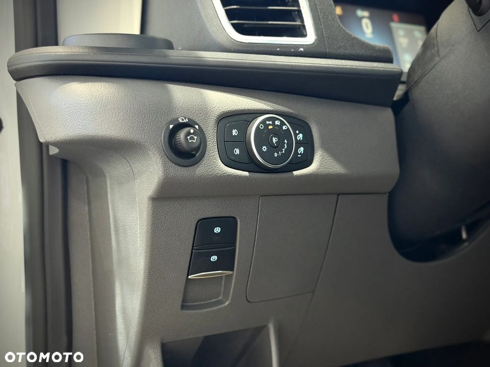 Ford Transit - 37