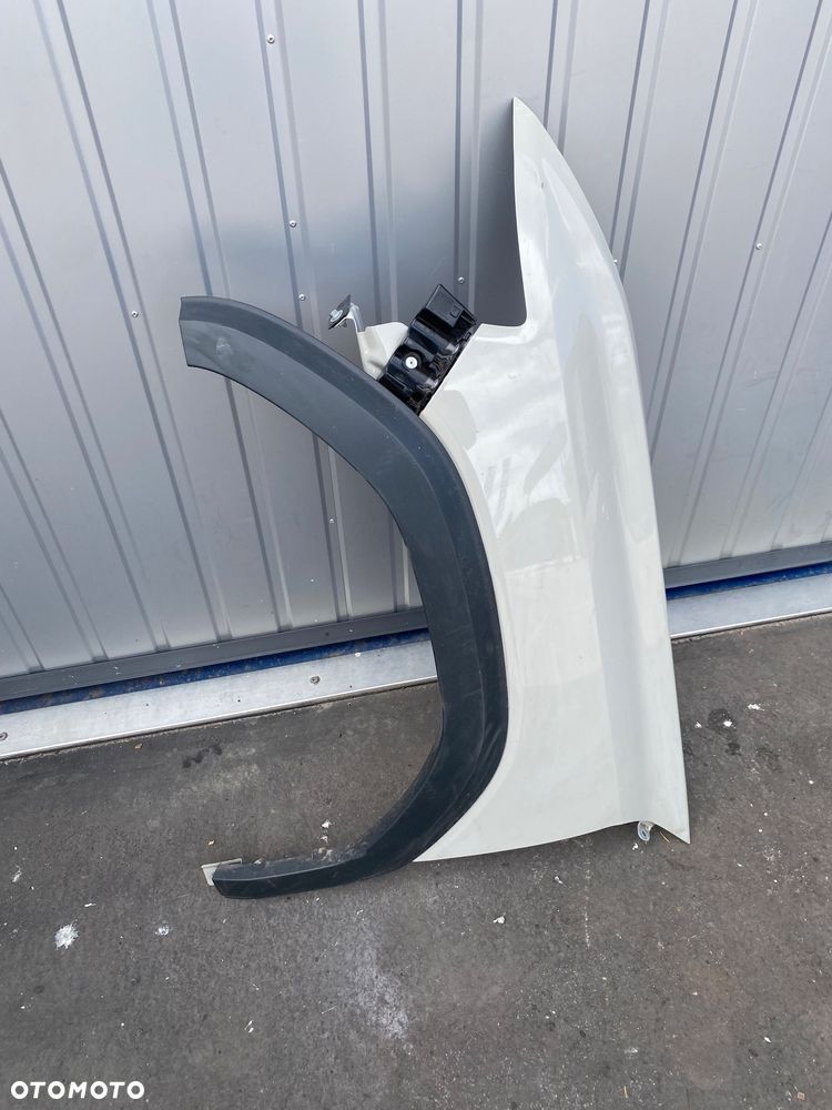 DACIA DUSTER 3 III BŁOTNIK PRZEDNI LEWY przód lewy ze ślizgiem ślizg zderzaka   LISTWA BŁOTNIKA LEWA PRZEDNIA Wwa - 6